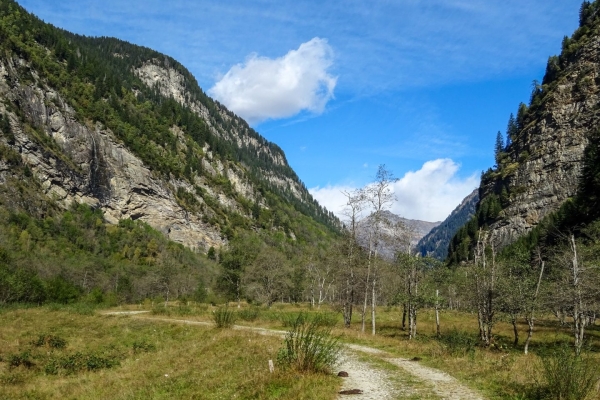 Wanderung der Calancasca entlang im Parco Val Calanca