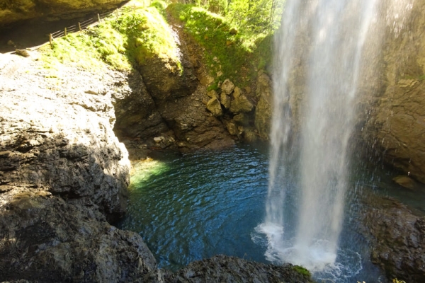 Bains de soufre à Linthal