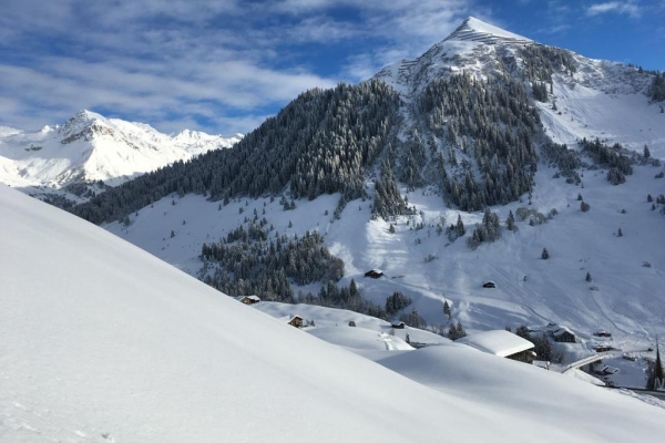 Schneeschuhparadies «Hinter dem Mond links»