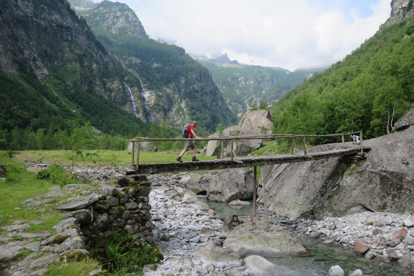 Urtümliche Tessiner Bergwelt