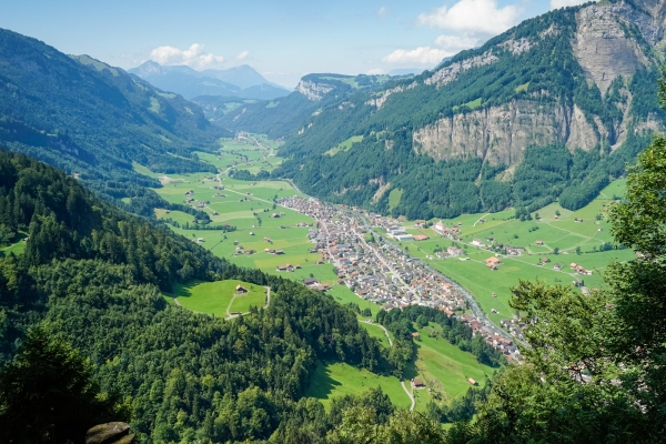 Entre les vallées de Bisistal et de Muotatal