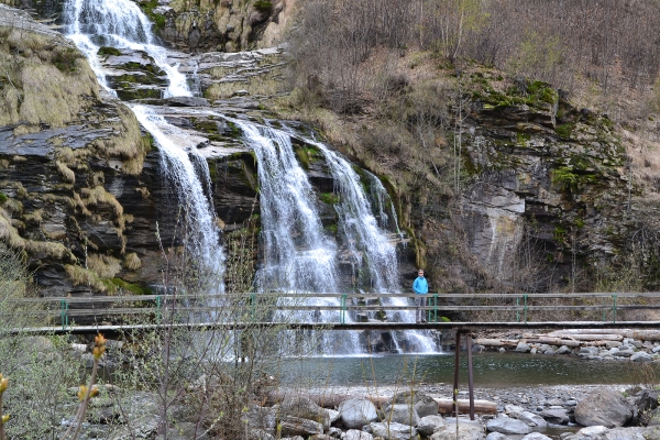 Alla cascata della Piumogna