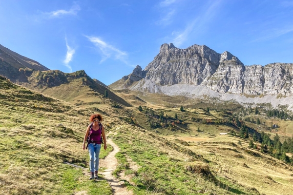 Wanderung zu den roten Quellen im Naturpark Diemtigtal