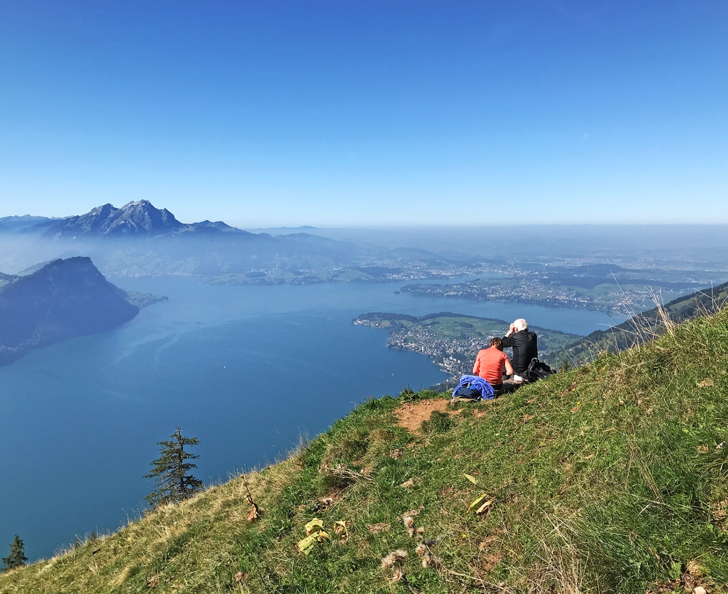 Vue sur Lucerne et le Pilatus.
