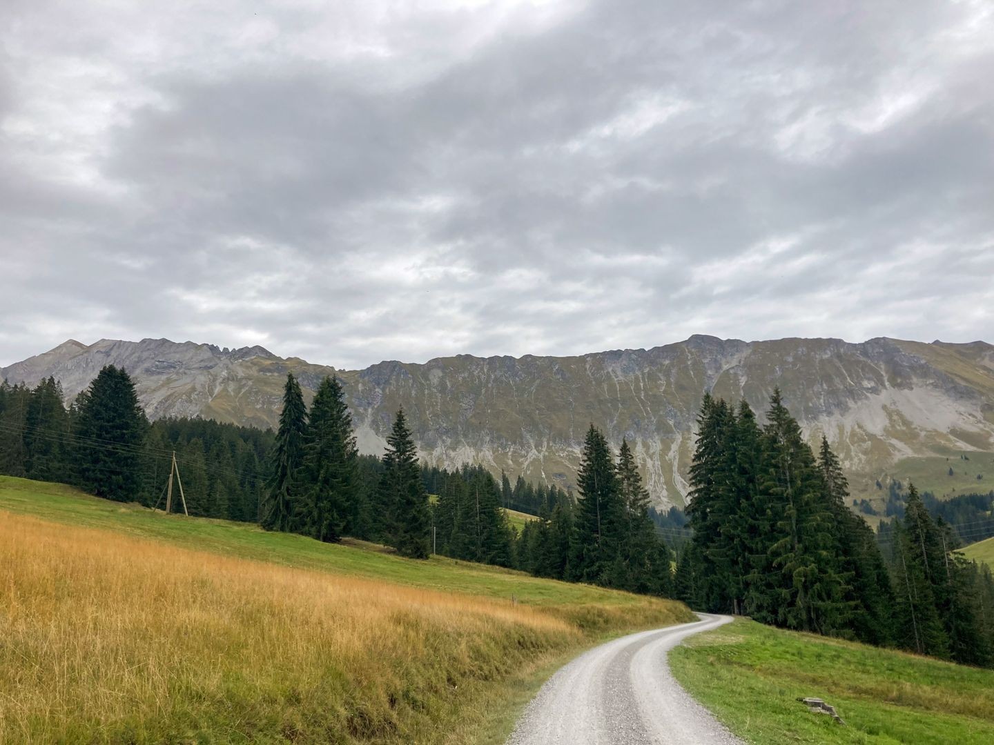 Vue sur la chaîne du Rothorn de Brienz dans la réserve de biosphère de l’Entlebuch