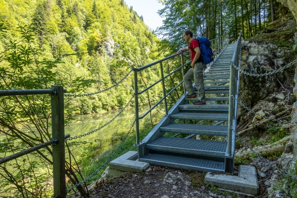 Am Grenzfluss im Neuenburger Jura