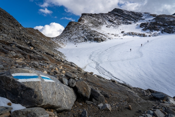 Au-dessus de Saas-Fee