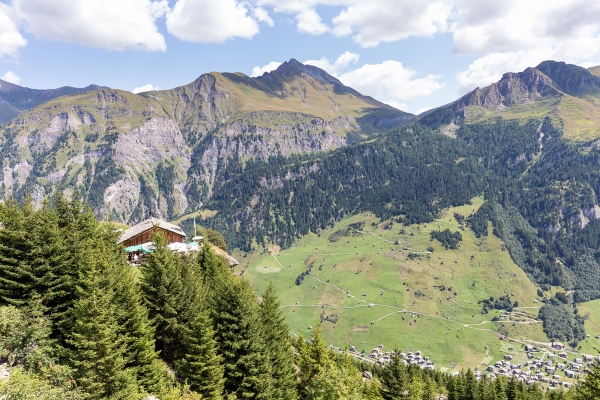 Vue sur les hauts-lieux de Vals