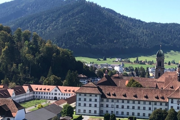 Gratwanderung zum Kraftort Einsiedeln