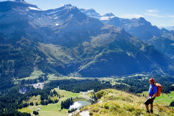 Circuit de randonnée original au col du Pillon