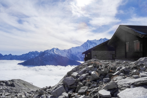 Über den Monte Moropass nach Italien