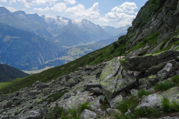 Vues splendides au-dessus de Disentis 