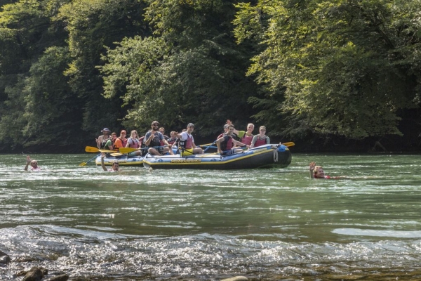 Flusstour auf der Reuss (Schlauchboot oder Kanu)