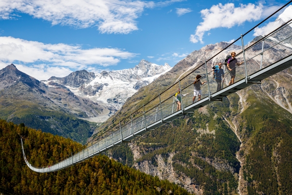 Le pont des superlatifs