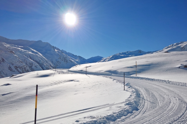 Wunderbare Wintersperre im Urserental