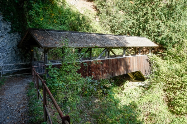 Pèlerinage le long du lac de Thoune