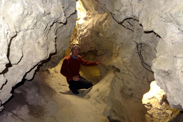 Zur Eiszeithöhle bei Niedergesteln