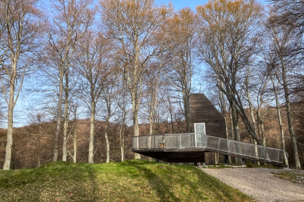 Den Frühling besuchen am Monte Generoso