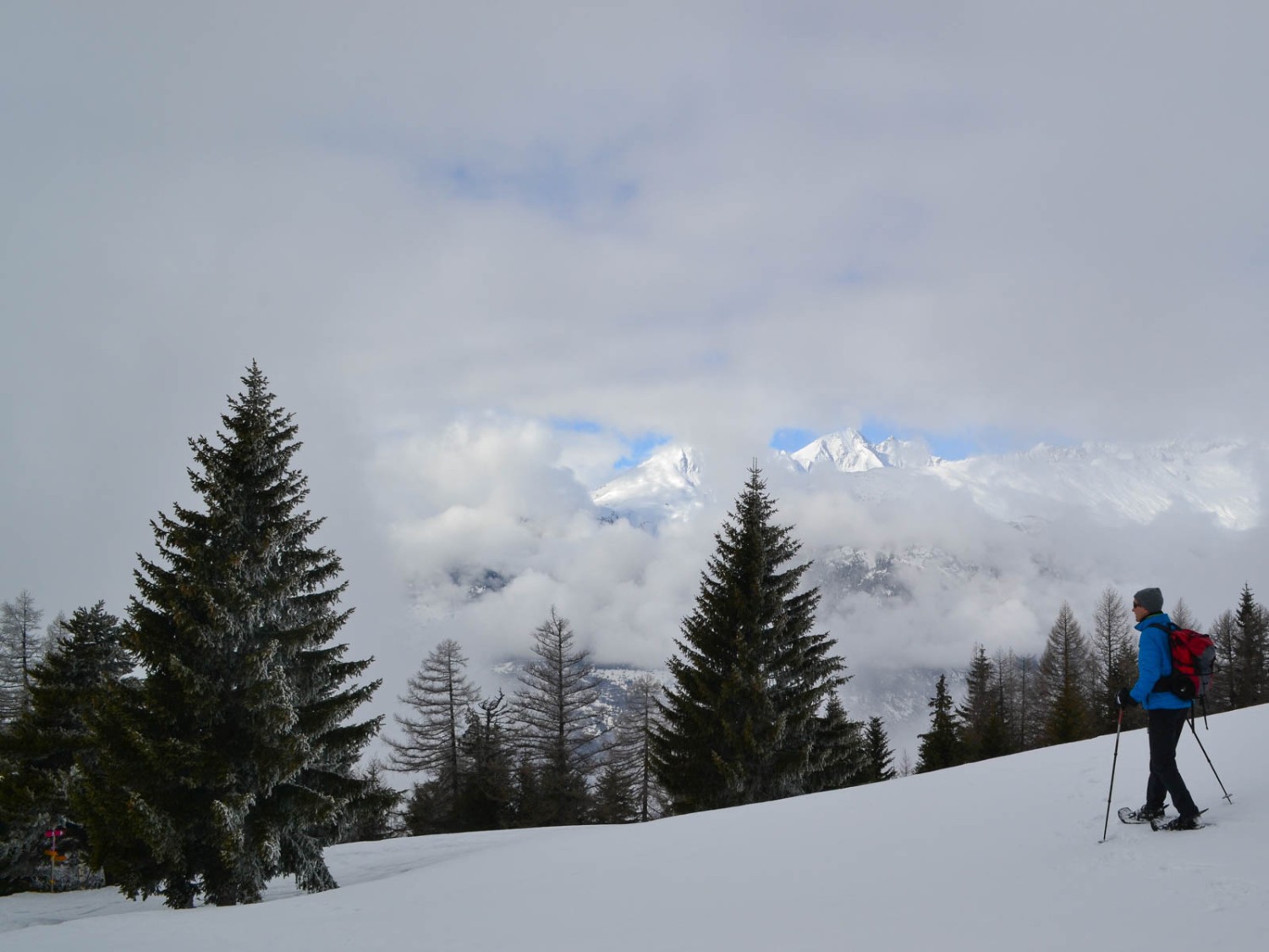 Auf der Berner Seite scheint die Sonne. Bild: Sabine Joss