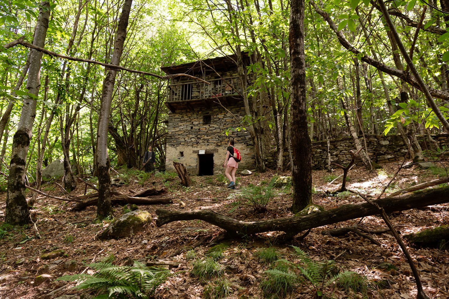 Faido et ses nombreuses maisons abandonnées. Photo: Raja Läubli