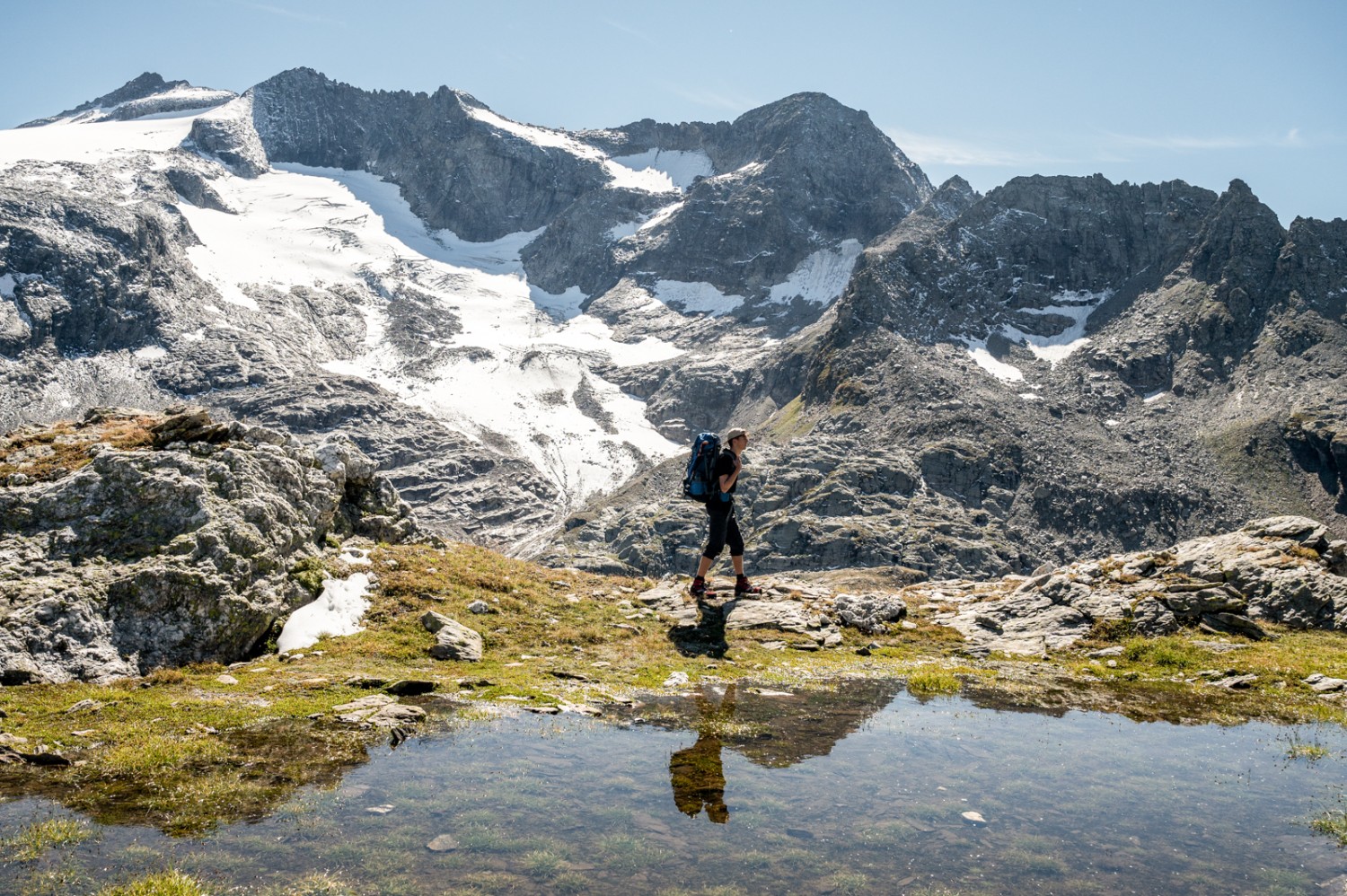 I laghi di montagna sono predominanti in questa escursione. Immagine: Jon Guler