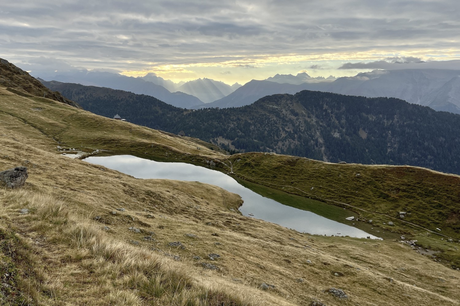 Vue sur le Lüsgersee. Photo : Pascal Bourquin