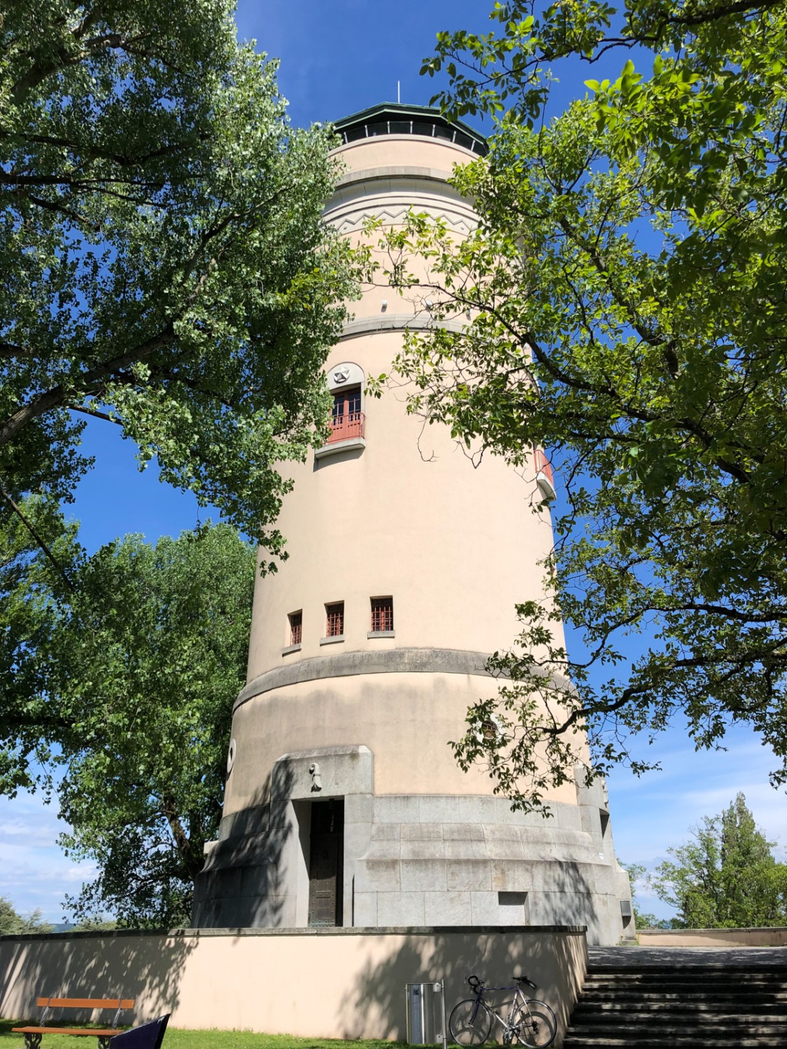 Château d’eau du quartier de Bruderholz. Photo: Thomas Gloor