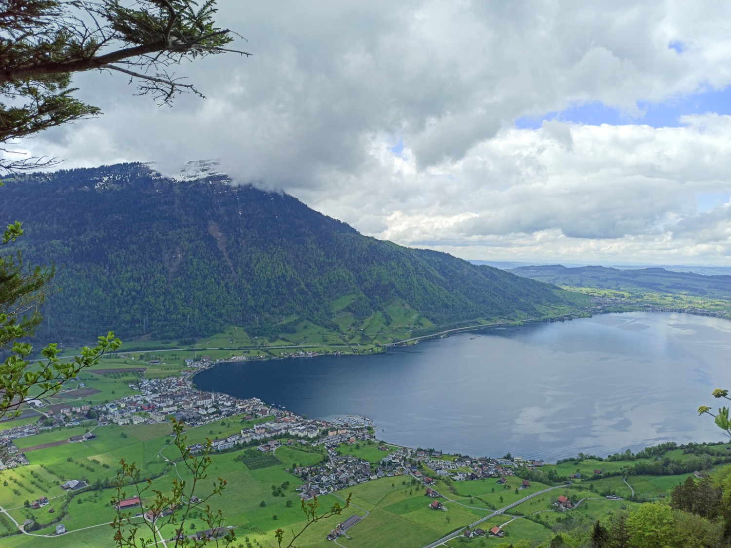 Vue sur le lac de Zoug et le Rigi pendant la montée. Photo: Michael Dubach