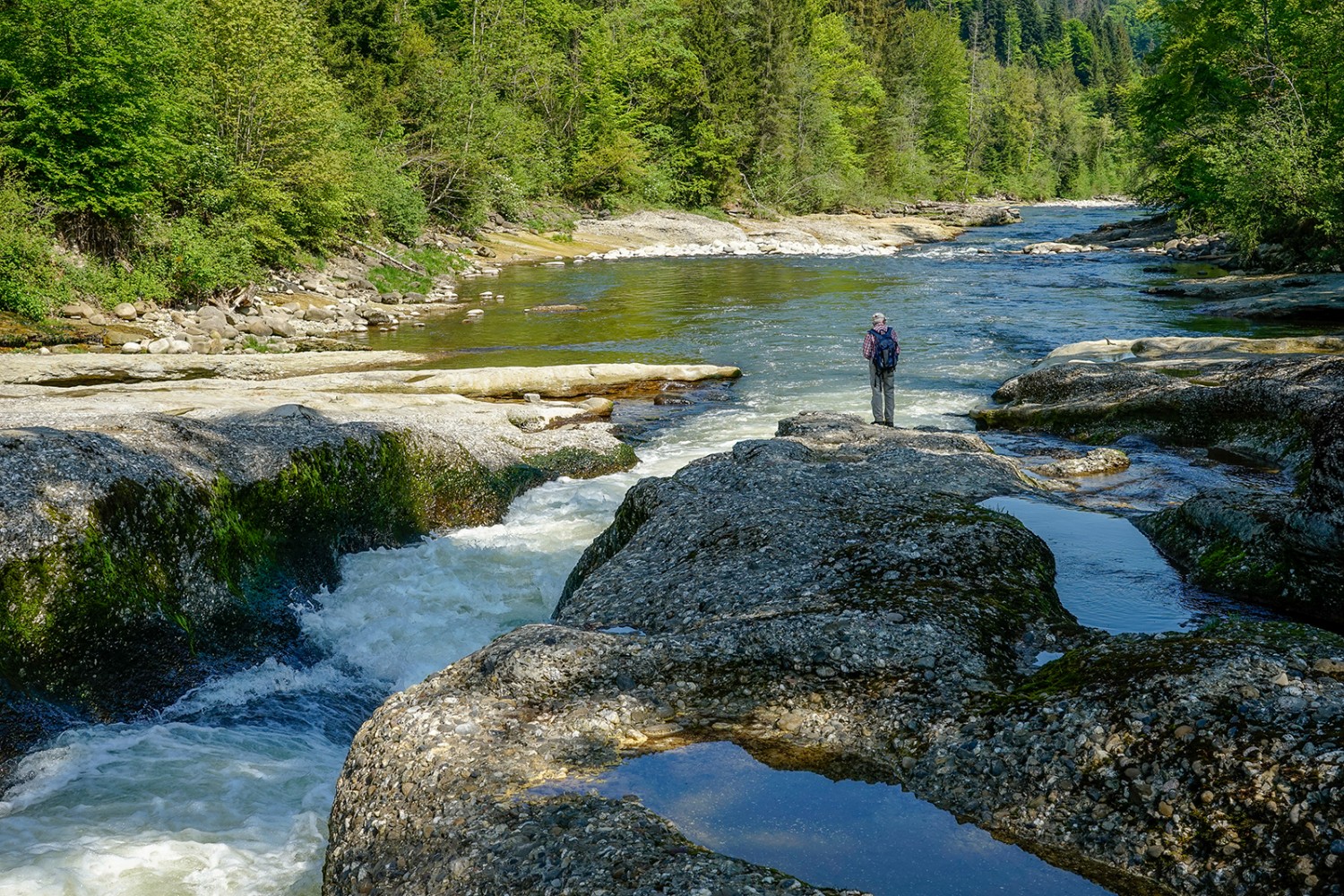 Spektakuläres Flussbett der Kleinen Emme oberhalb der Kappelbodenbrücke. Bilder: Fredy Joss