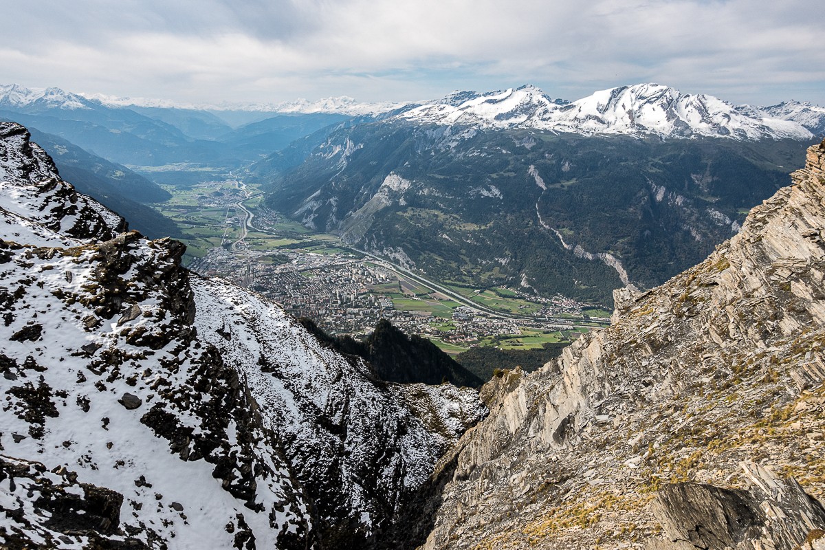 Pendant la descente, on aperçoit la ville de Coire en contrebas. Photo: Fredy Joss