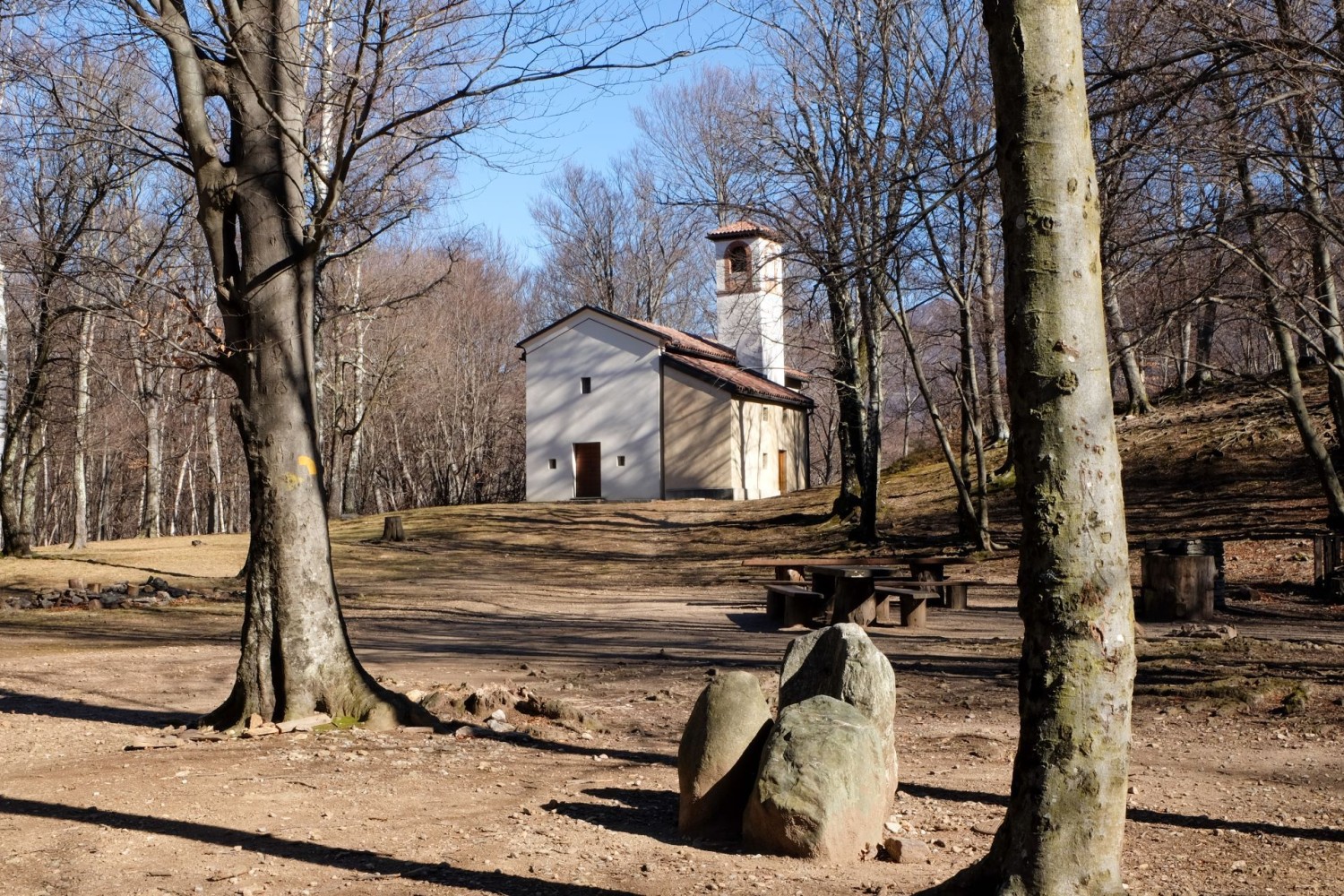 Lors de sécheresse persistante, la population priait pour la pluie à l’église San Clemente.